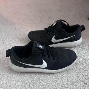 Nike Women’s Black and White Sneakers